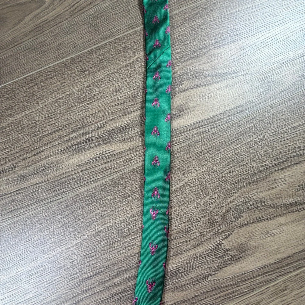 Polo Ralph Lauren Men's 100% Silk Necktie Green Pink Lobsters Made in Italy NEW